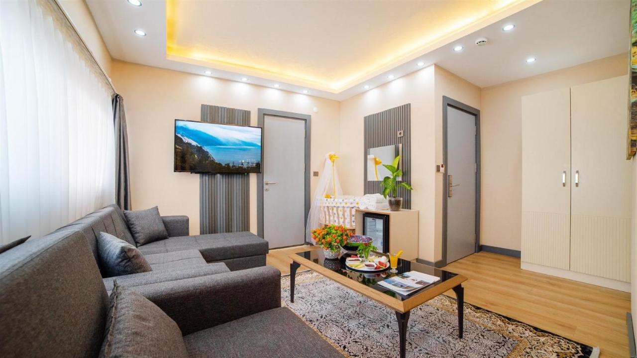 Blue Marina Hotel أنطاليا المظهر الخارجي الصورة